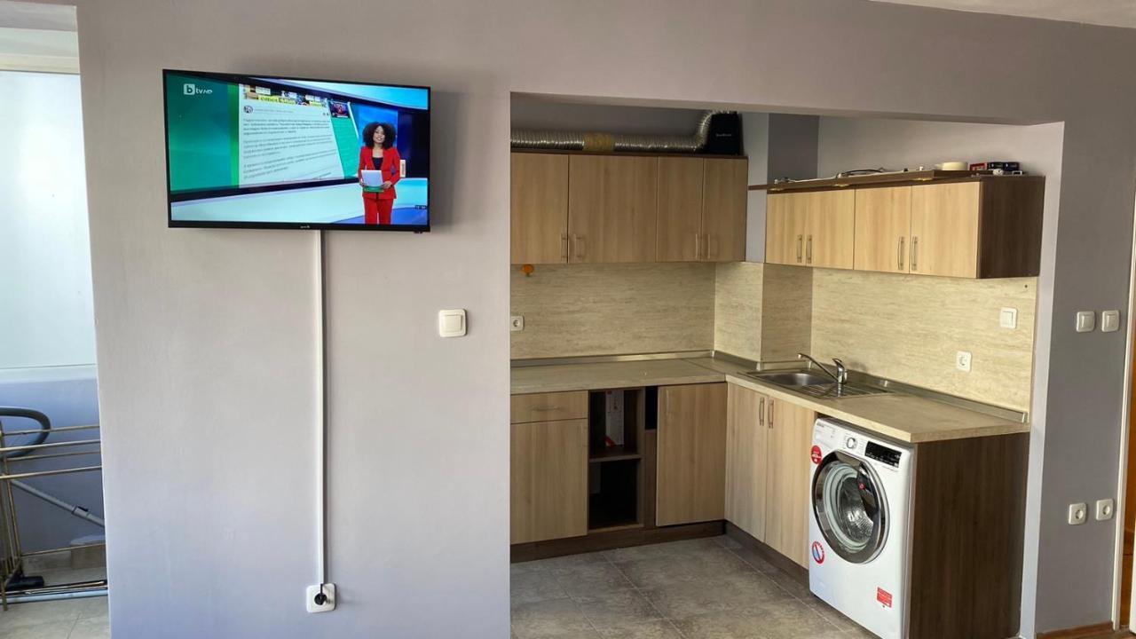 J&Z Rooms Burgas City Eksteriør billede